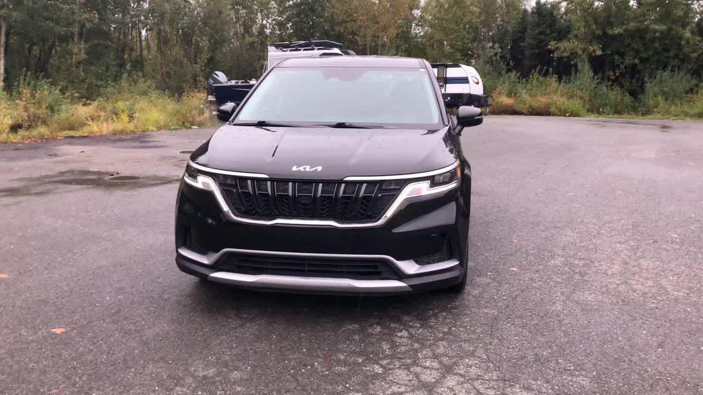 used 2024 Kia Carnival car, priced at $30,980