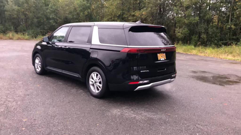 used 2024 Kia Carnival car, priced at $30,980