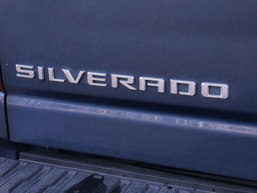 used 2025 Chevrolet Silverado 2500 car, priced at $63,400