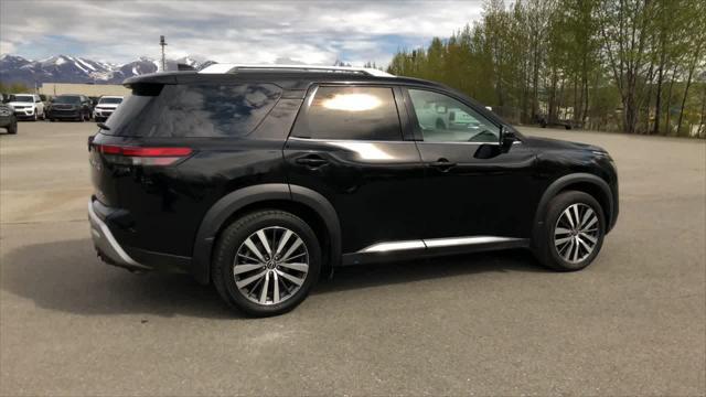 used 2022 Nissan Pathfinder car, priced at $35,900