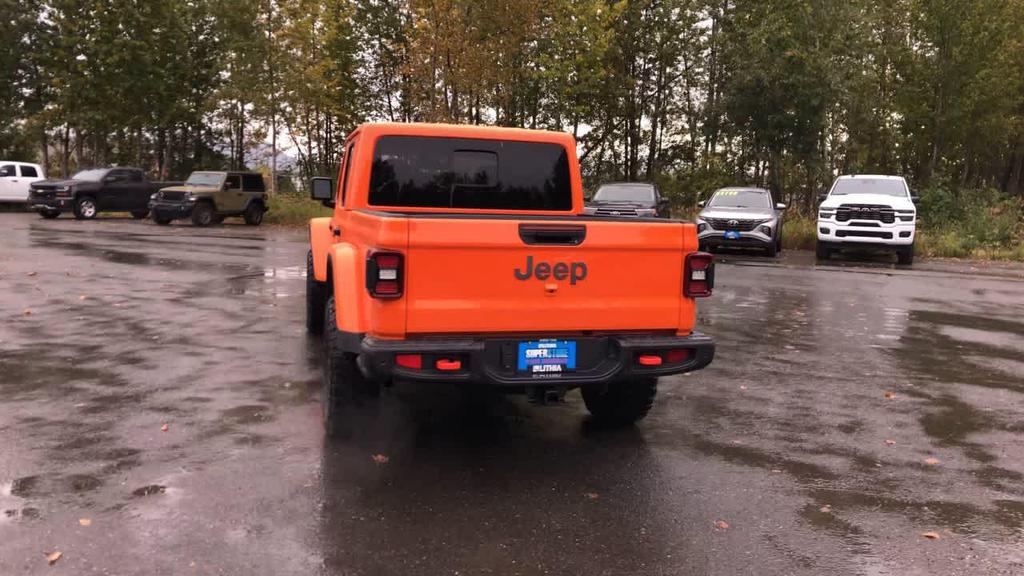 new 2025 Jeep Gladiator car, priced at $56,510