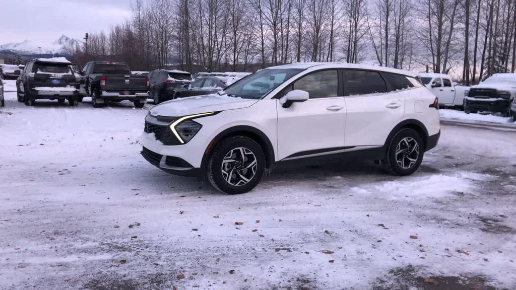 used 2024 Kia Sportage car, priced at $25,239