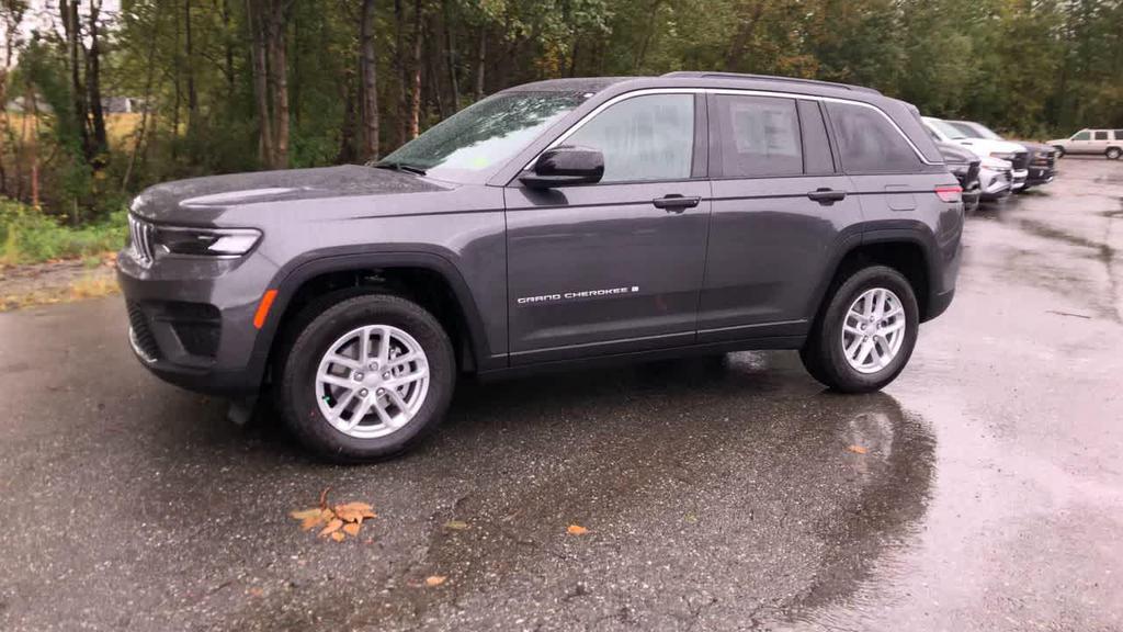 new 2025 Jeep Grand Cherokee car, priced at $36,435