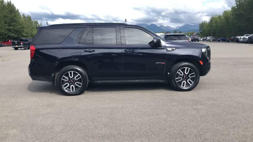 used 2022 GMC Yukon car, priced at $56,989