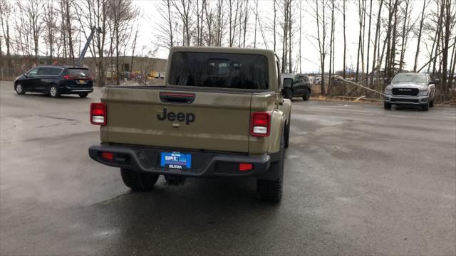 new 2025 Jeep Gladiator car, priced at $46,375