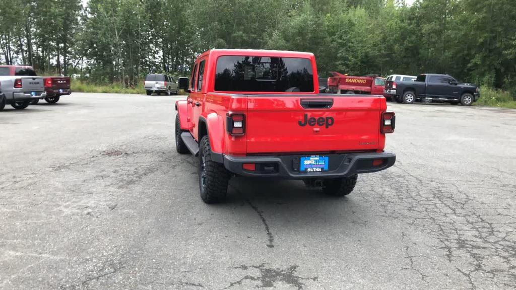 new 2025 Jeep Gladiator car, priced at $50,544