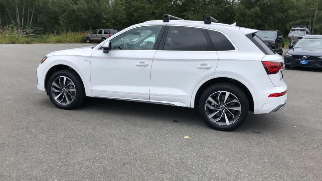 used 2022 Audi Q5 car, priced at $30,995