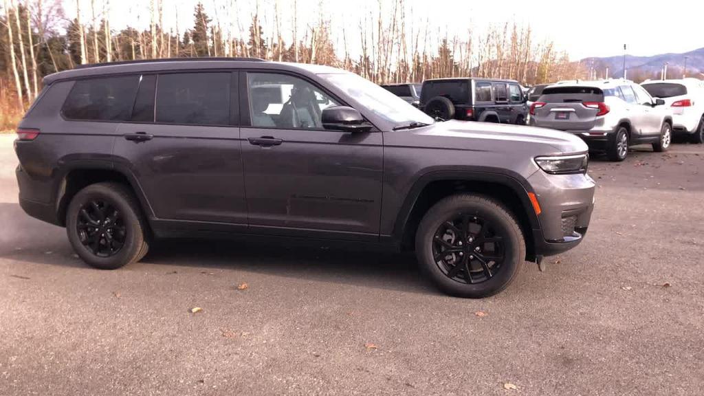 used 2024 Jeep Grand Cherokee L car, priced at $33,000