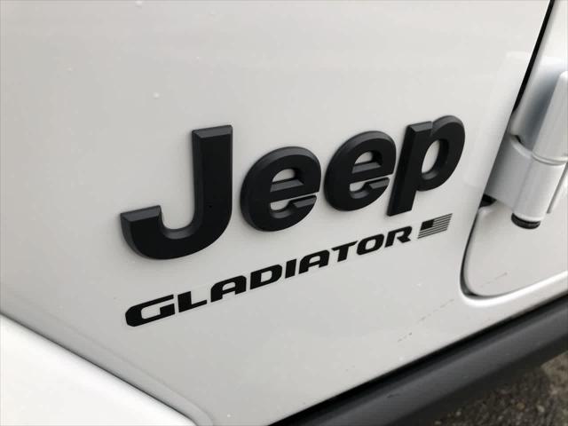 new 2024 Jeep Gladiator car, priced at $47,832