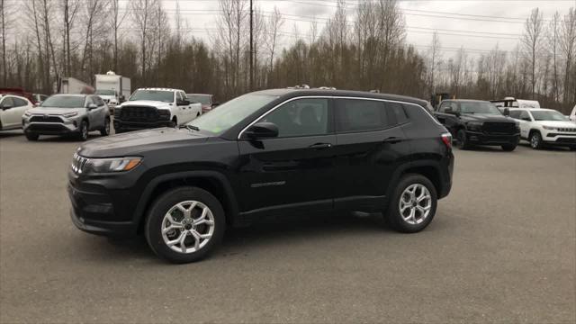 new 2025 Jeep Compass car, priced at $28,990