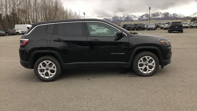 new 2025 Jeep Compass car, priced at $28,990