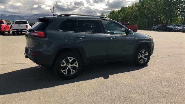 used 2015 Jeep Cherokee car, priced at $25,995