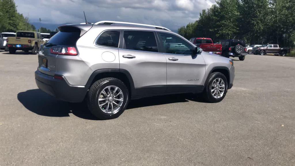 used 2020 Jeep Cherokee car, priced at $22,900