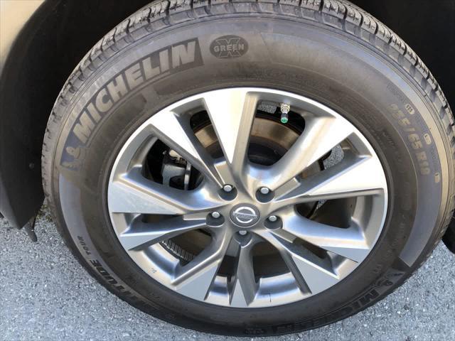 used 2018 Nissan Murano car, priced at $19,500