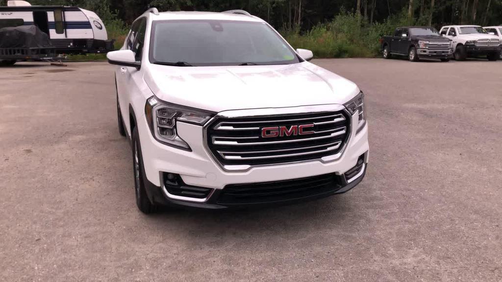 used 2024 GMC Terrain car, priced at $30,990