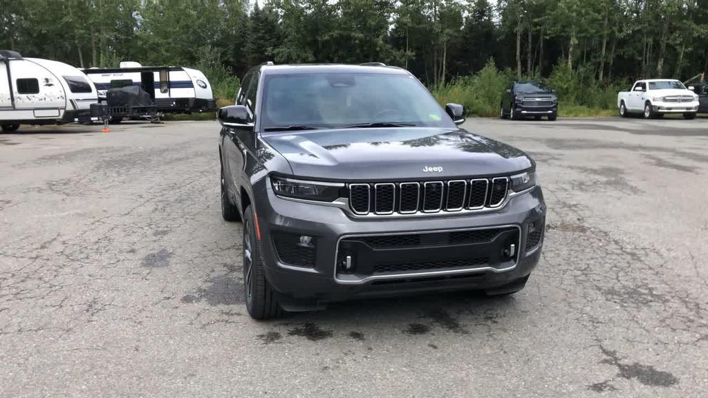new 2025 Jeep Grand Cherokee car, priced at $56,830