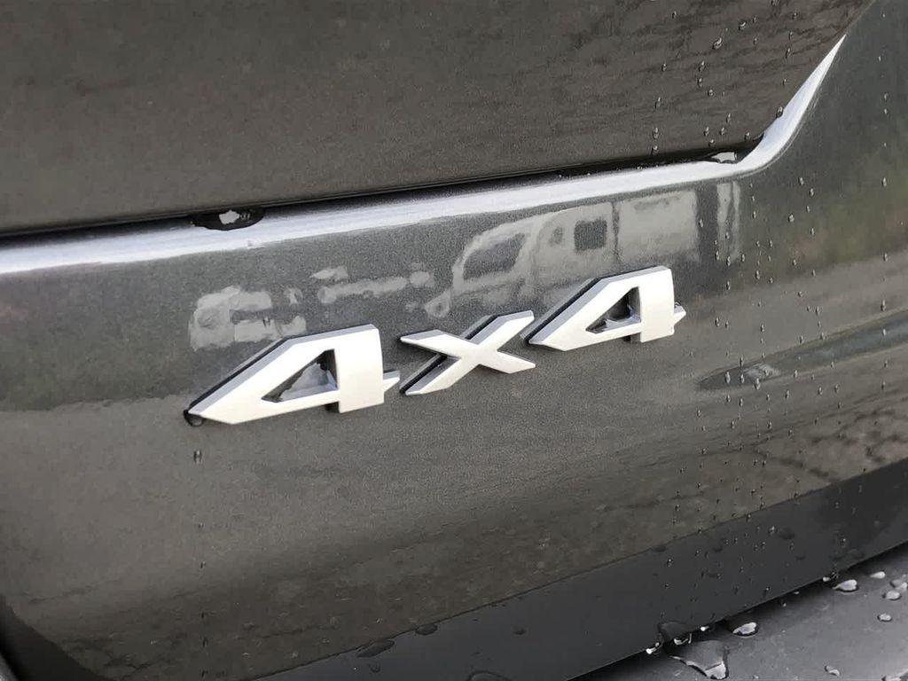 new 2025 Jeep Grand Cherokee car, priced at $56,830