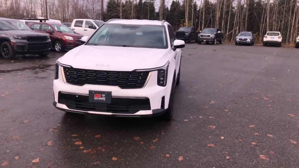 used 2024 Kia Sorento car, priced at $31,098