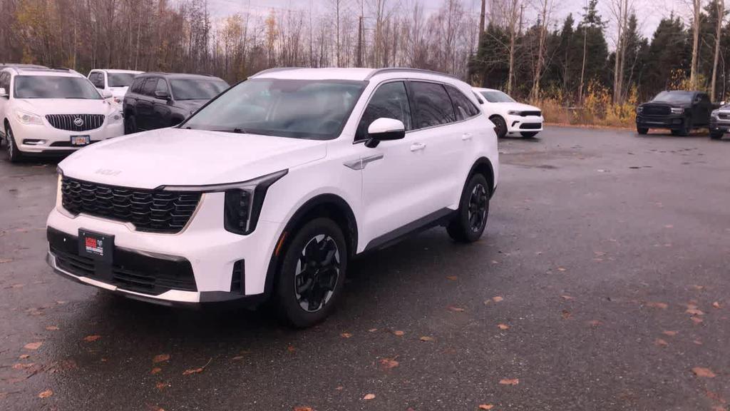 used 2024 Kia Sorento car, priced at $31,098