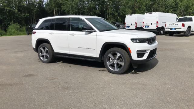 new 2025 Jeep Grand Cherokee car, priced at $52,021