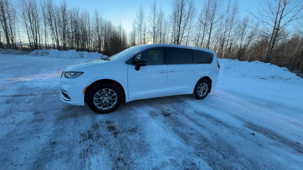 new 2026 Chrysler Pacifica car, priced at $49,530
