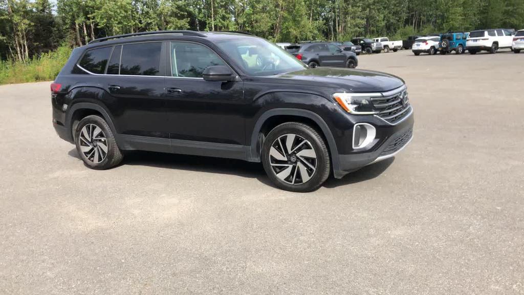 used 2024 Volkswagen Atlas car, priced at $33,490