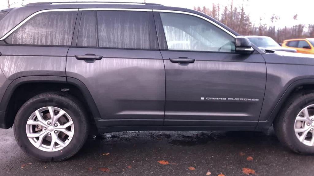 used 2023 Jeep Grand Cherokee car, priced at $34,999