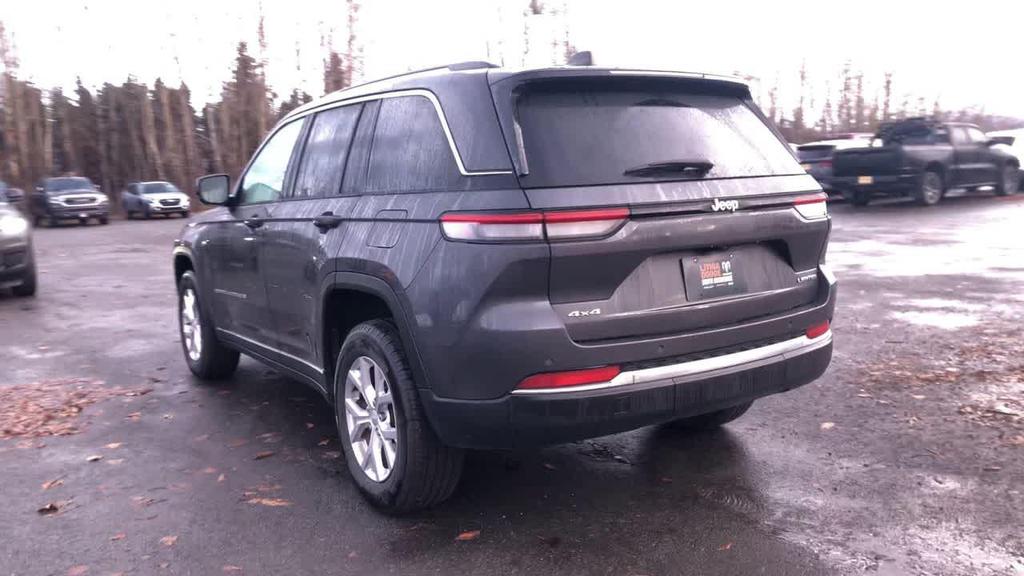 used 2023 Jeep Grand Cherokee car, priced at $34,999