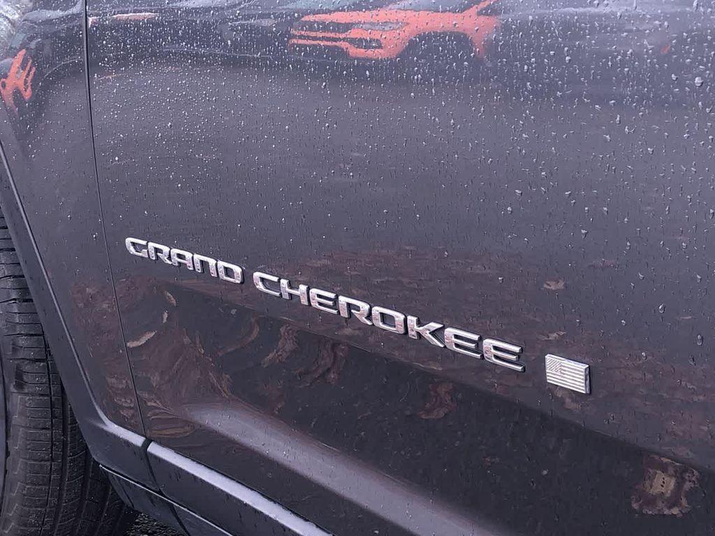 used 2023 Jeep Grand Cherokee car, priced at $34,999