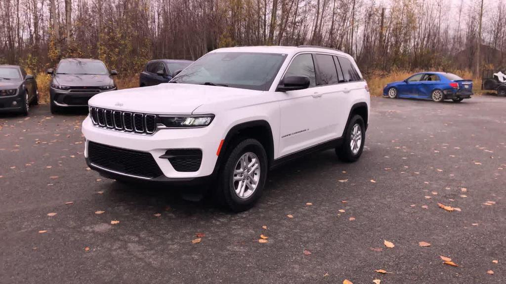 used 2024 Jeep Grand Cherokee car, priced at $35,925
