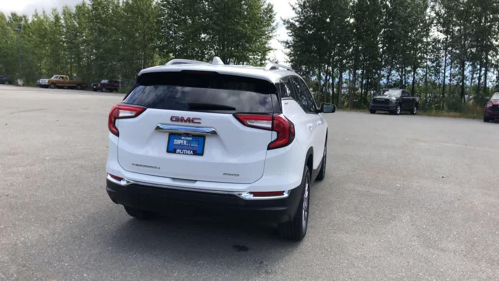 used 2024 GMC Terrain car, priced at $28,000