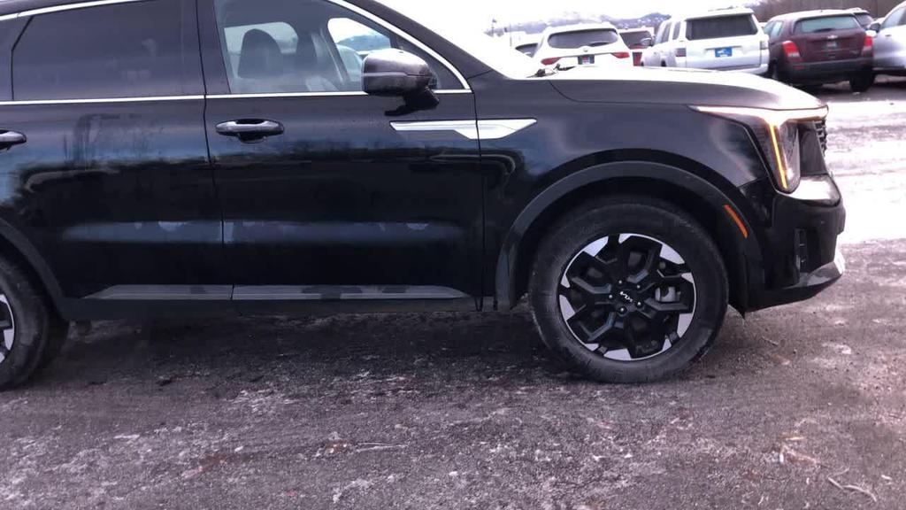 used 2024 Kia Sorento car, priced at $30,575
