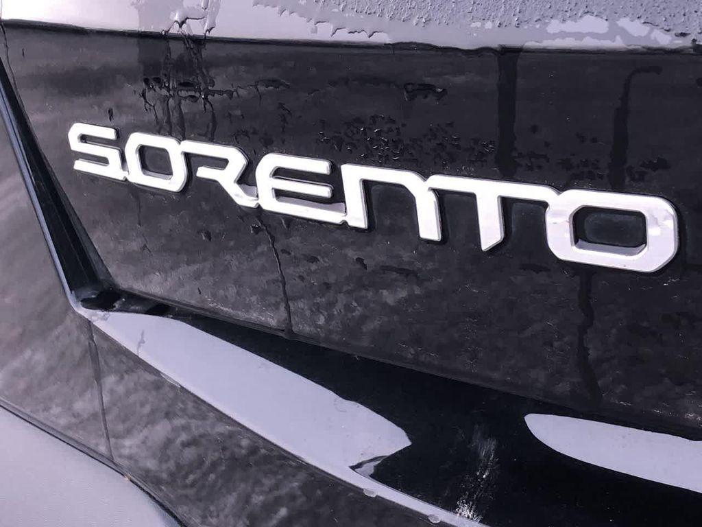 used 2024 Kia Sorento car, priced at $30,575