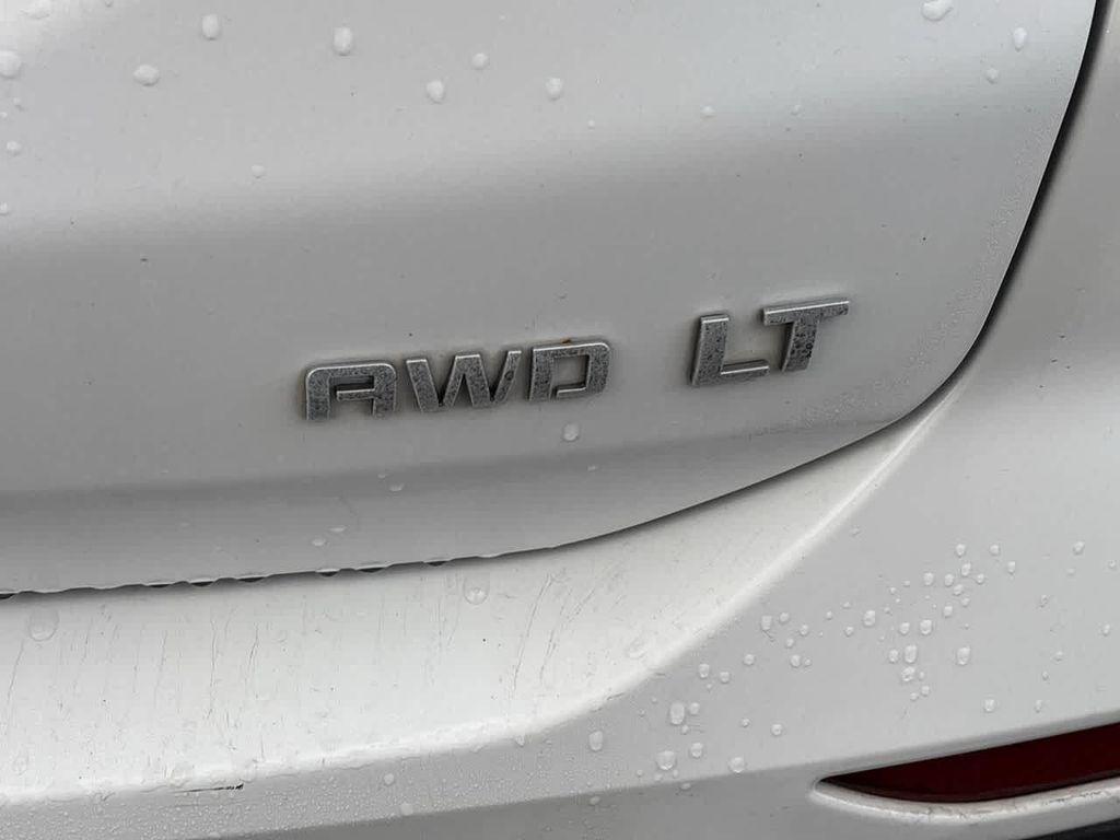 used 2024 Chevrolet Equinox car, priced at $22,359