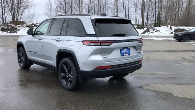 new 2024 Jeep Grand Cherokee car, priced at $52,242