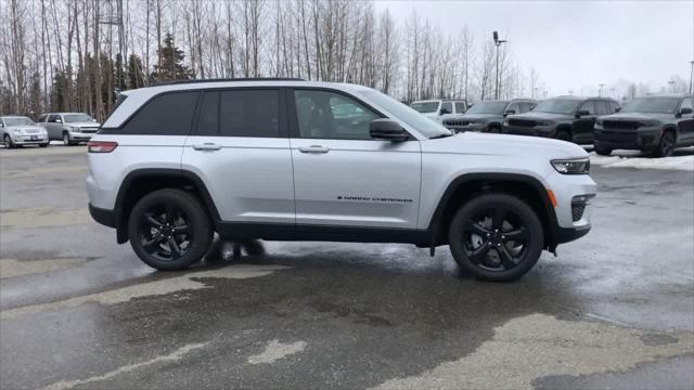 new 2024 Jeep Grand Cherokee car, priced at $52,242