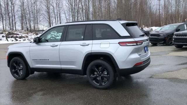 new 2024 Jeep Grand Cherokee car, priced at $52,242