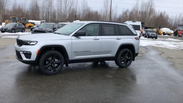 new 2024 Jeep Grand Cherokee car, priced at $52,242