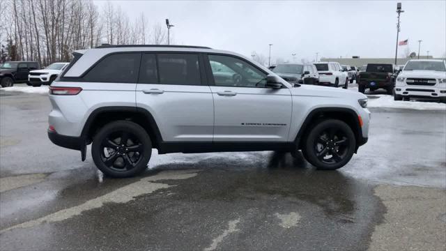 new 2024 Jeep Grand Cherokee car, priced at $52,242