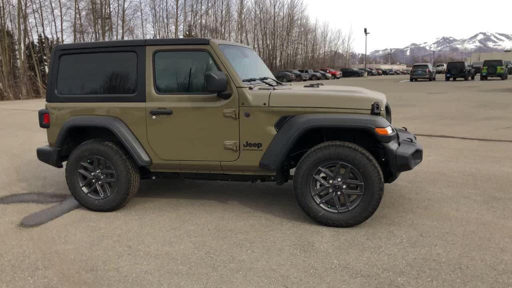 new 2025 Jeep Wrangler car, priced at $42,841