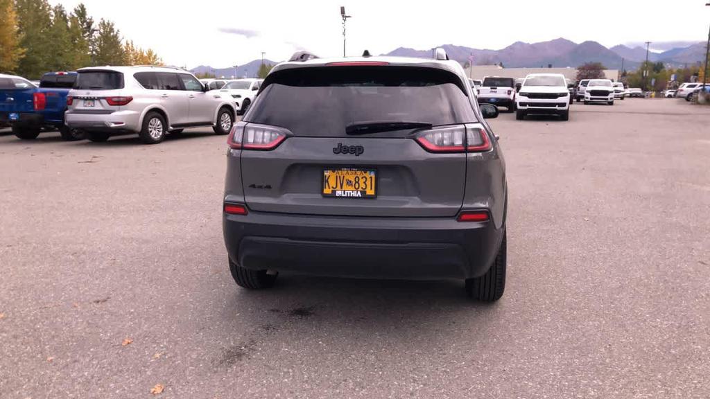 used 2023 Jeep Cherokee car, priced at $25,900