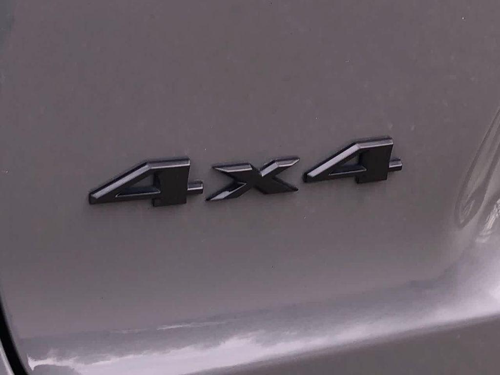 used 2023 Jeep Cherokee car, priced at $25,900