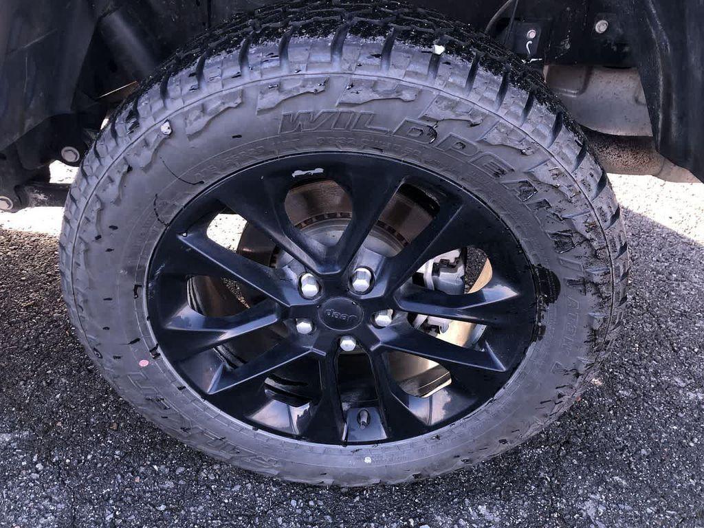 used 2022 Jeep Gladiator car, priced at $37,869