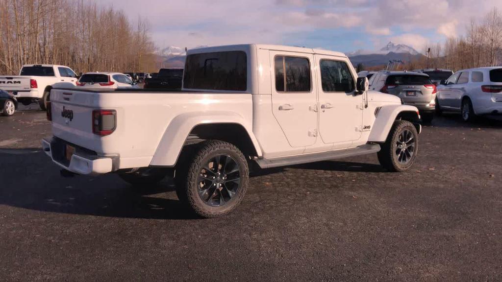 used 2022 Jeep Gladiator car, priced at $37,869