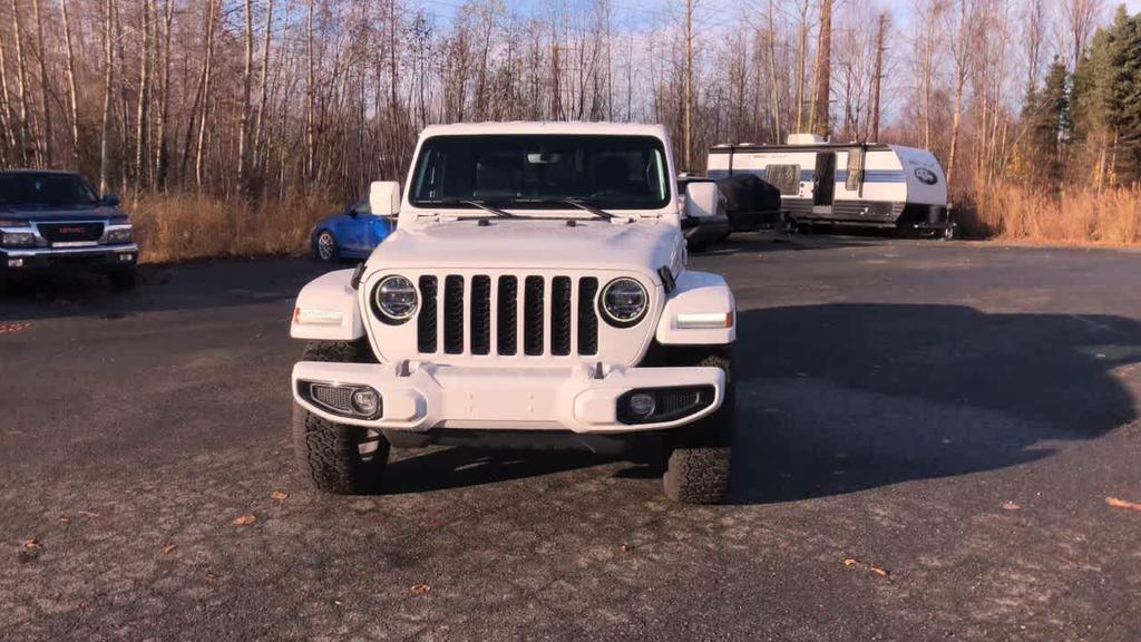 used 2022 Jeep Gladiator car, priced at $37,869