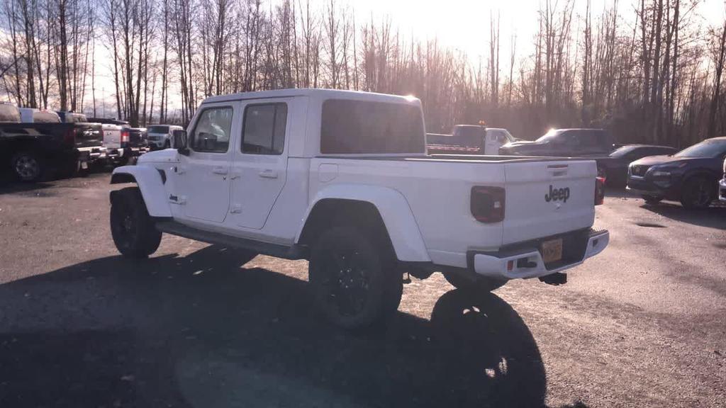 used 2022 Jeep Gladiator car, priced at $37,869