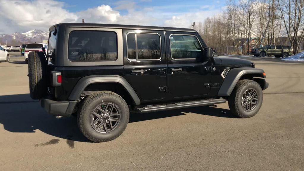 new 2025 Jeep Wrangler car, priced at $47,074