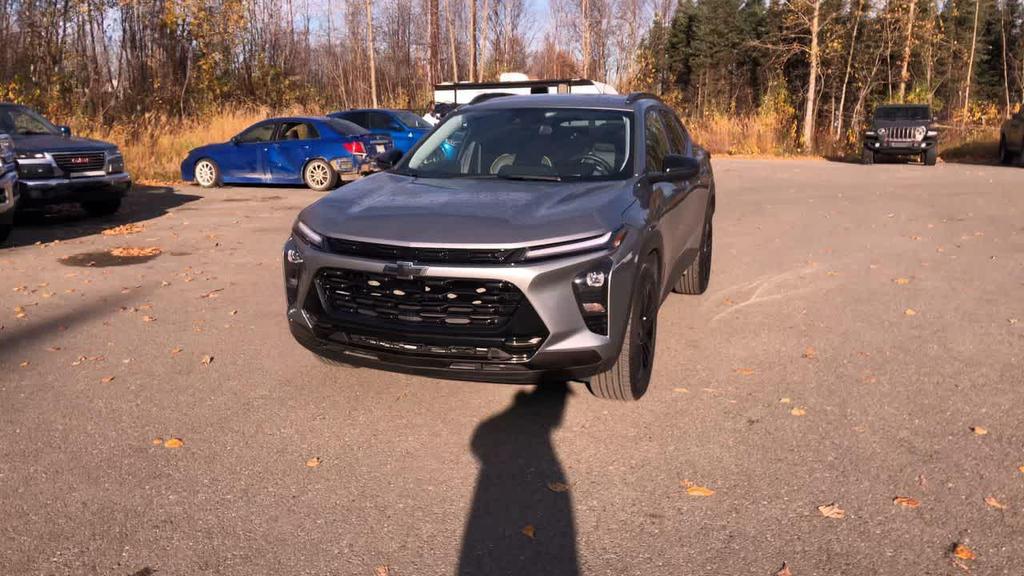 used 2025 Chevrolet Trax car, priced at $25,900