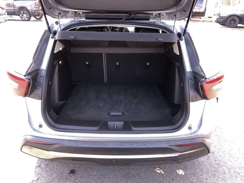 used 2025 Chevrolet Trax car, priced at $25,900