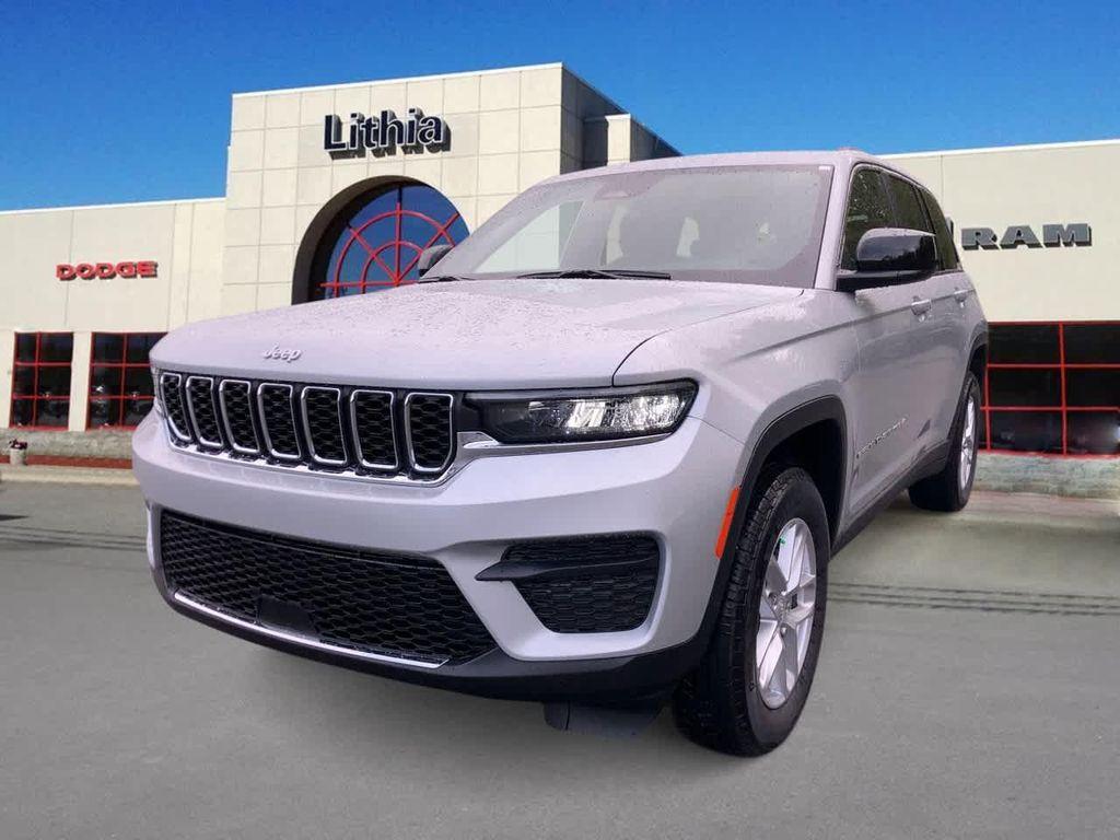 new 2025 Jeep Grand Cherokee car, priced at $35,435